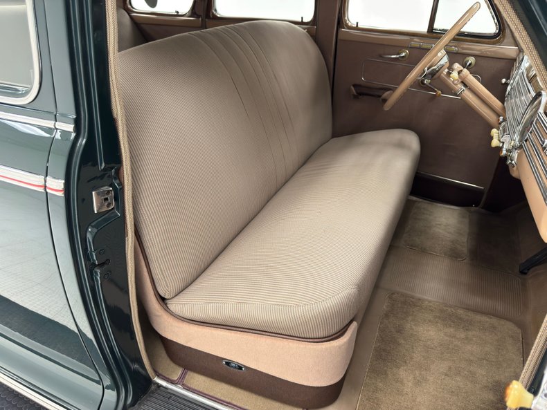 Chevrolet-Special-deluxe-1941-Ridge-Green-Metallic-Tan-7