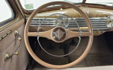 Chevrolet-Special-deluxe-1941-Ridge-Green-Metallic-Tan-9