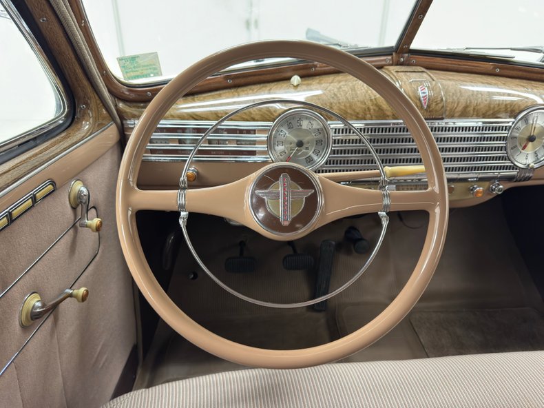 Chevrolet-Special-deluxe-1941-Ridge-Green-Metallic-Tan-9