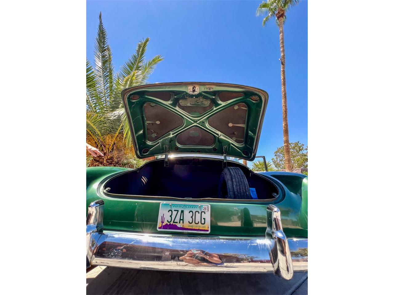 Chevrolet-Styleline-deluxe-1951-Green-Grey-6