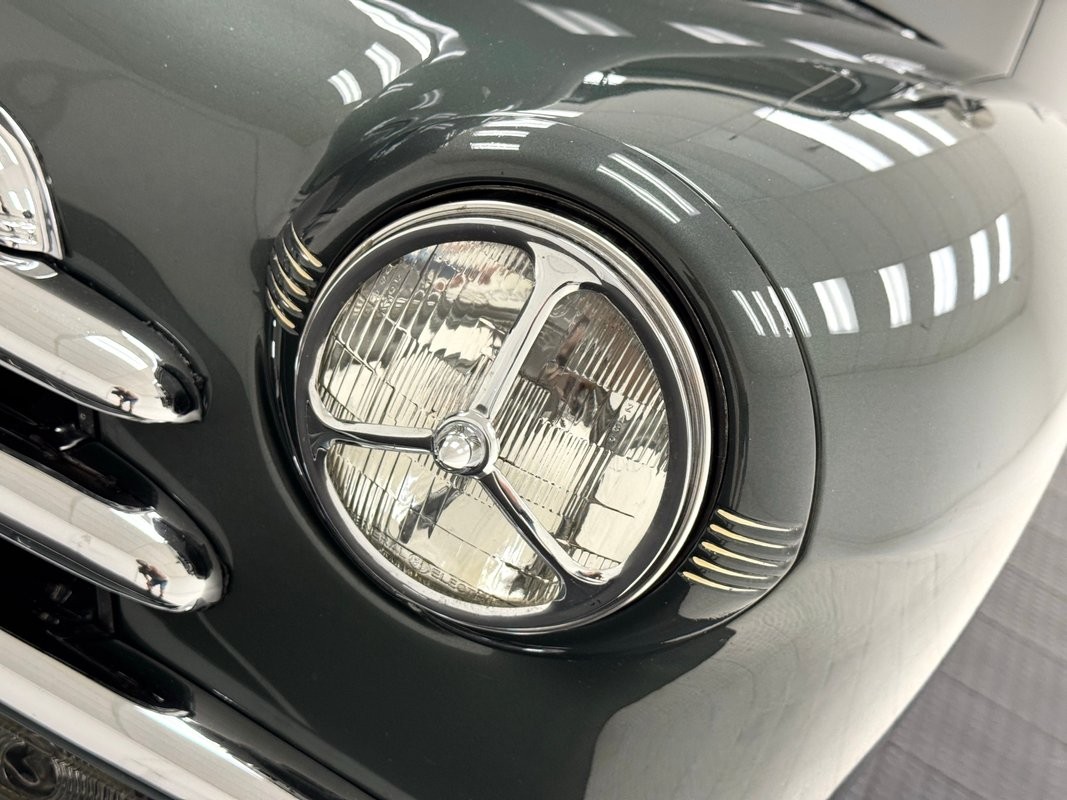 Chevrolet-Stylemaster-1948-Sedan-10