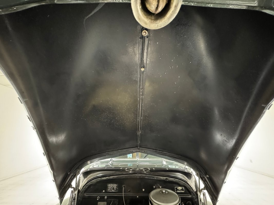Chevrolet-Stylemaster-1948-Sedan-21