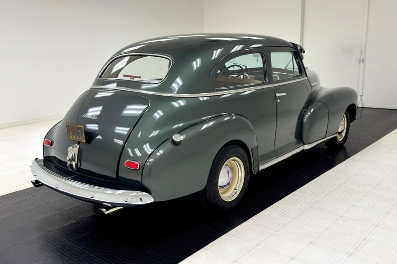 Chevrolet-Stylemaster-1948-Steel-Green-Metallic-Tan-10