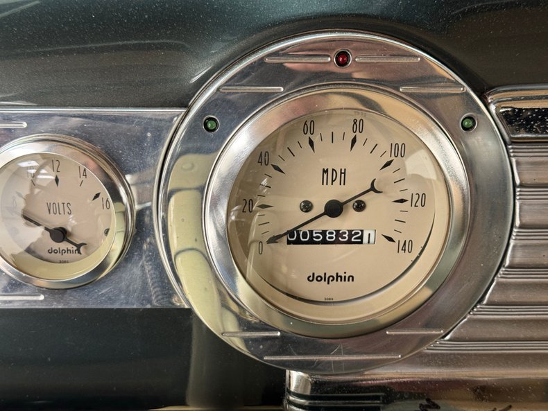 Chevrolet-Stylemaster-1948-Steel-Green-Metallic-Tan-44