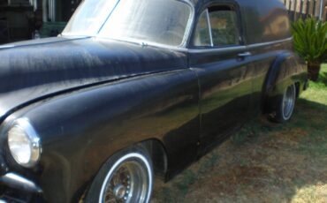 Chevrolet-Suburban-1950-Wagon-1