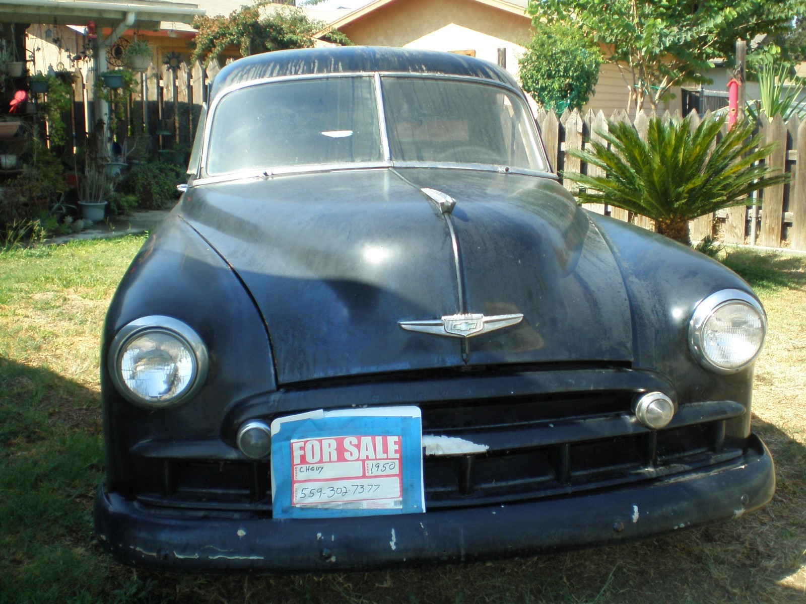 Chevrolet-Suburban-1950-Wagon-2
