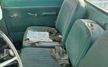 Chevrolet-Suburban-1969-7