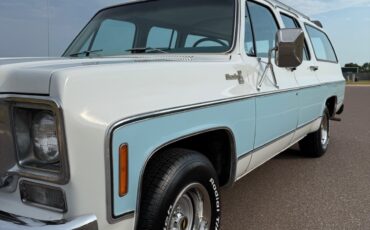 Chevrolet-Suburban-1978-SUV-3