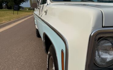 Chevrolet-Suburban-1978-SUV-36