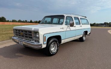 Chevrolet-Suburban-1978-SUV