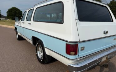 Chevrolet-Suburban-1978-SUV-5