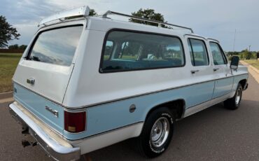 Chevrolet-Suburban-1978-SUV-6