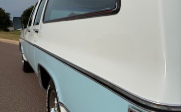 Chevrolet-Suburban-1978-SUV-7
