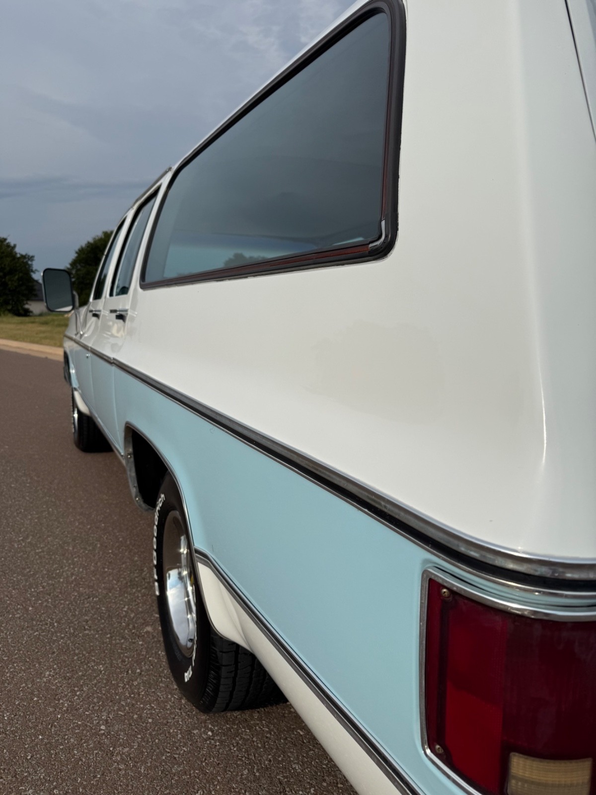 Chevrolet-Suburban-1978-SUV-7