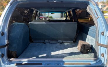Chevrolet-Suburban-1986-SUV-20