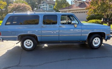 Chevrolet-Suburban-1986-SUV-6