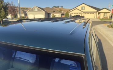 Chevrolet-Suburban-1993-14