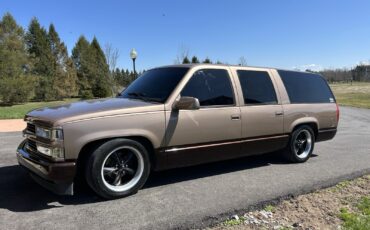 Chevrolet-Suburban-1994-SUV