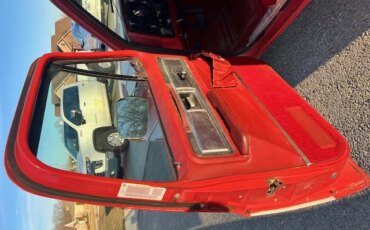 Chevrolet-Suburban-2wd-2500-1978-Red-Red-22