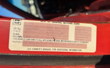 Chevrolet-Suburban-2wd-2500-1978-Red-Red-24