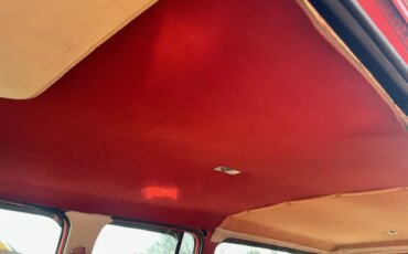 Chevrolet-Suburban-2wd-2500-1978-Red-Red-3