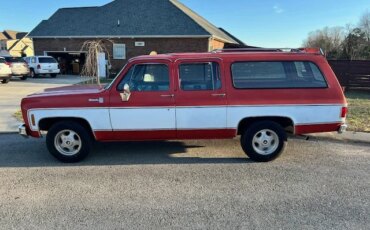 Chevrolet-Suburban-2wd-2500-1978-Red-Red