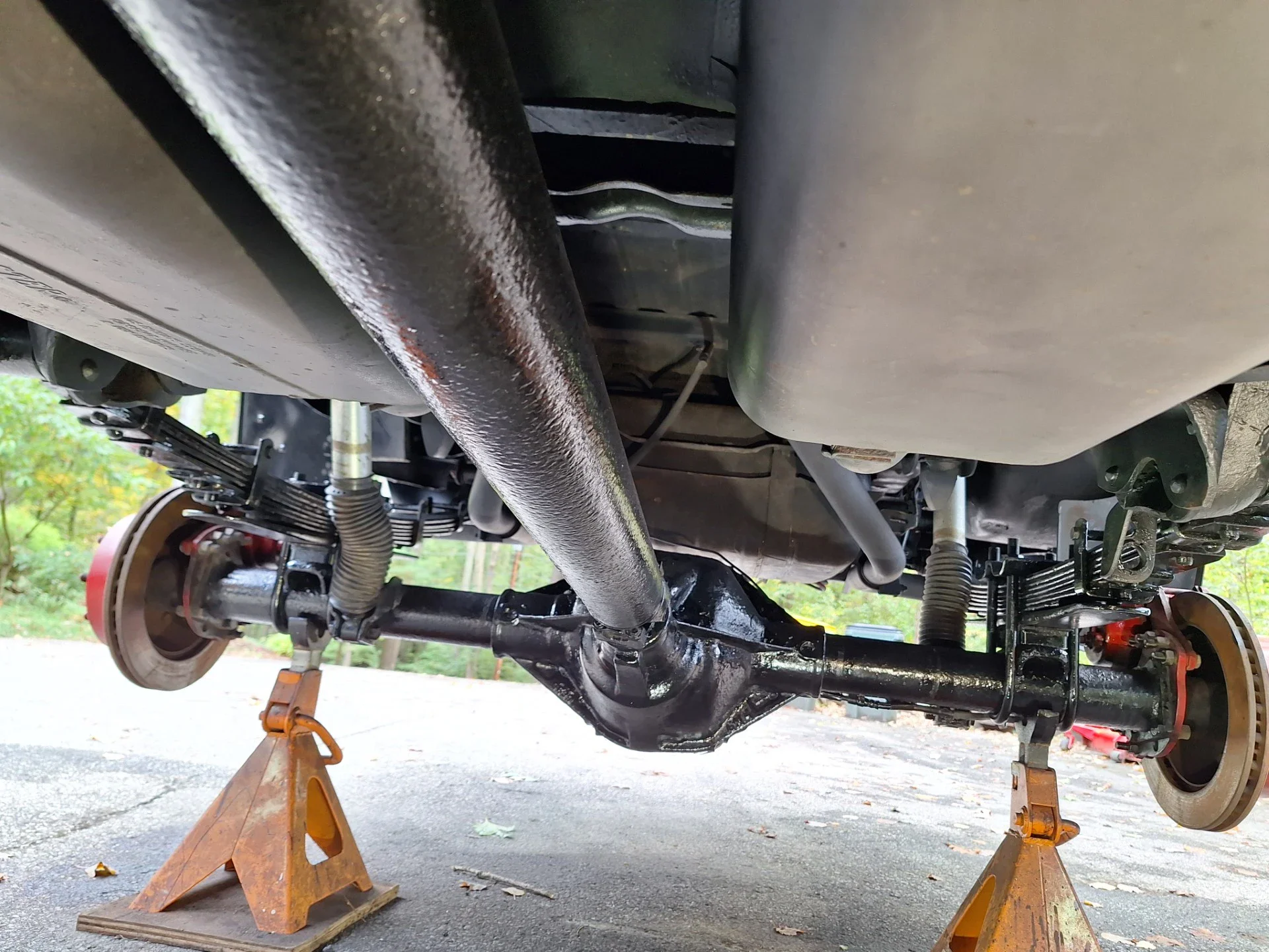Chevrolet-Suburban-4wd-2500-1987-Black-Gray-14