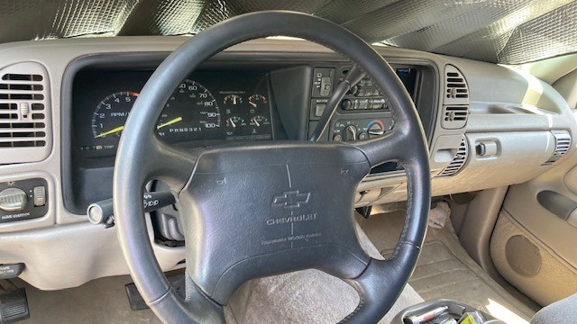 Chevrolet-Tahoe-1996-SUV-14