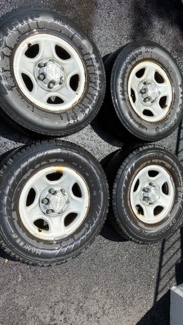 Chevrolet-Tahoe-1996-SUV-27