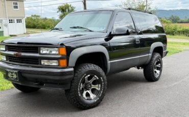 Chevrolet-Tahoe-1996-SUV