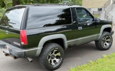 Chevrolet-Tahoe-1996-SUV-5