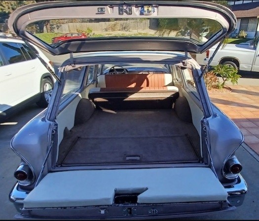 Chevrolet-Yeoman-1958-9