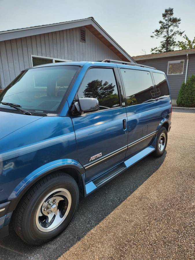Chevrolet-astro-lt-1991-blue-2