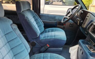 Chevrolet-astro-lt-1991-blue-3