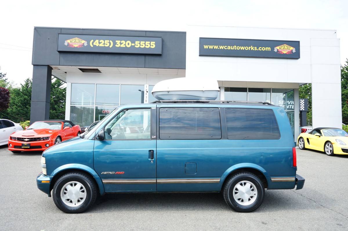 Chevrolet-astro-lt-1995-blue-1