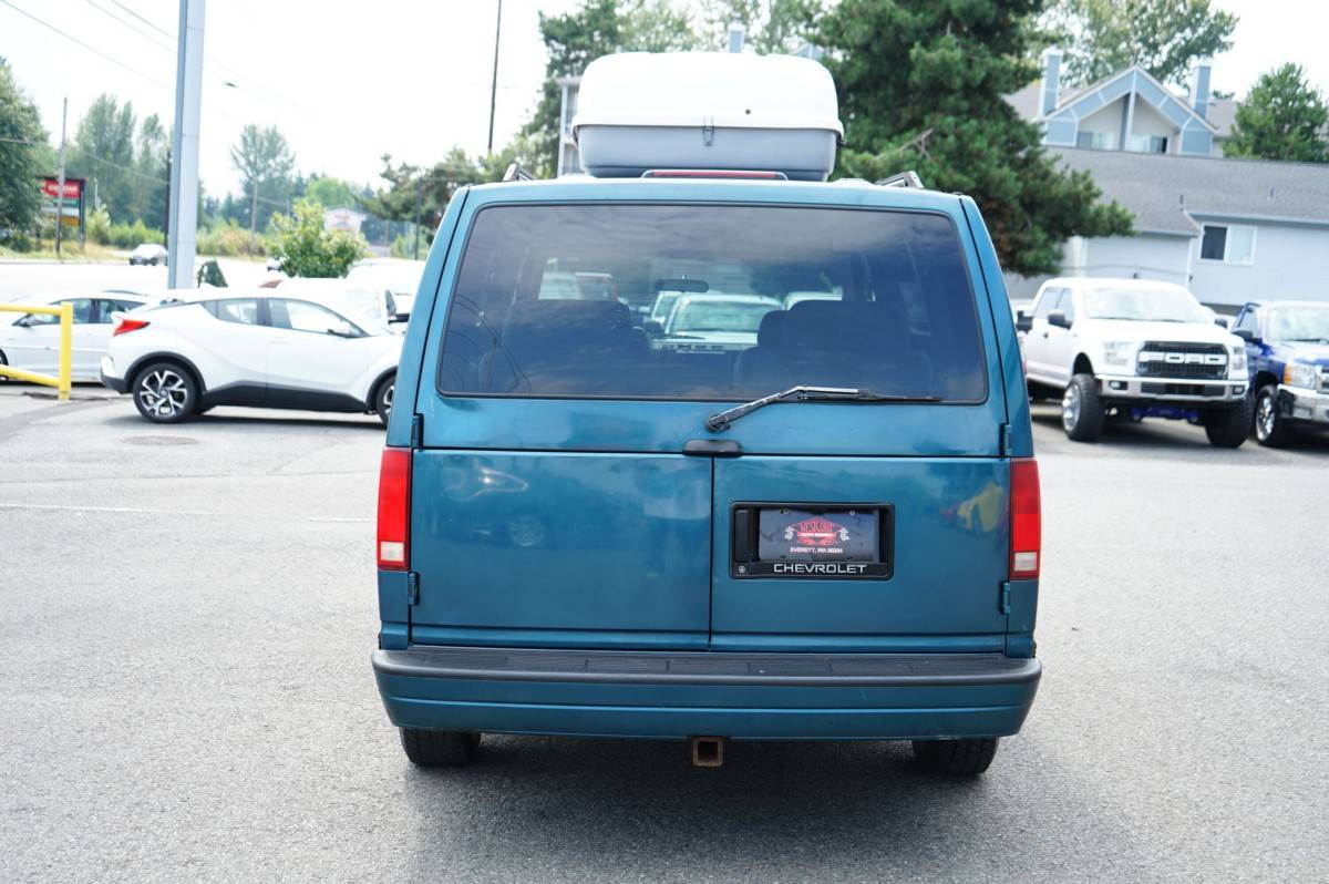 Chevrolet-astro-lt-1995-blue-3