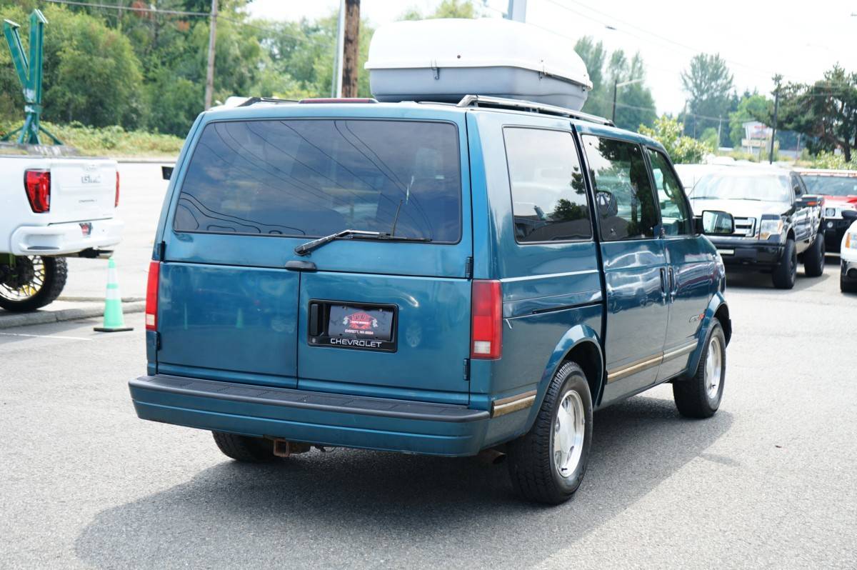 Chevrolet-astro-lt-1995-blue-4