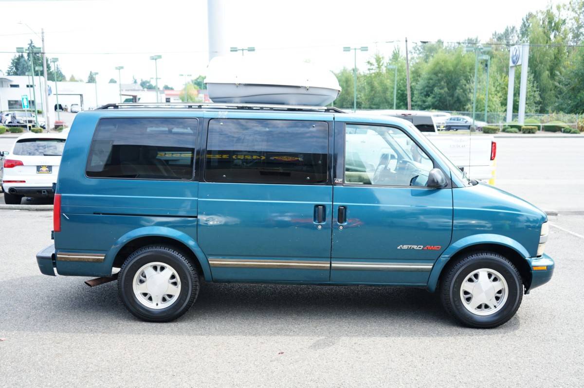 Chevrolet-astro-lt-1995-blue-5