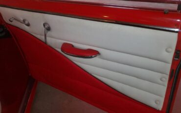 Chevrolet-bel-air-1952-red-7