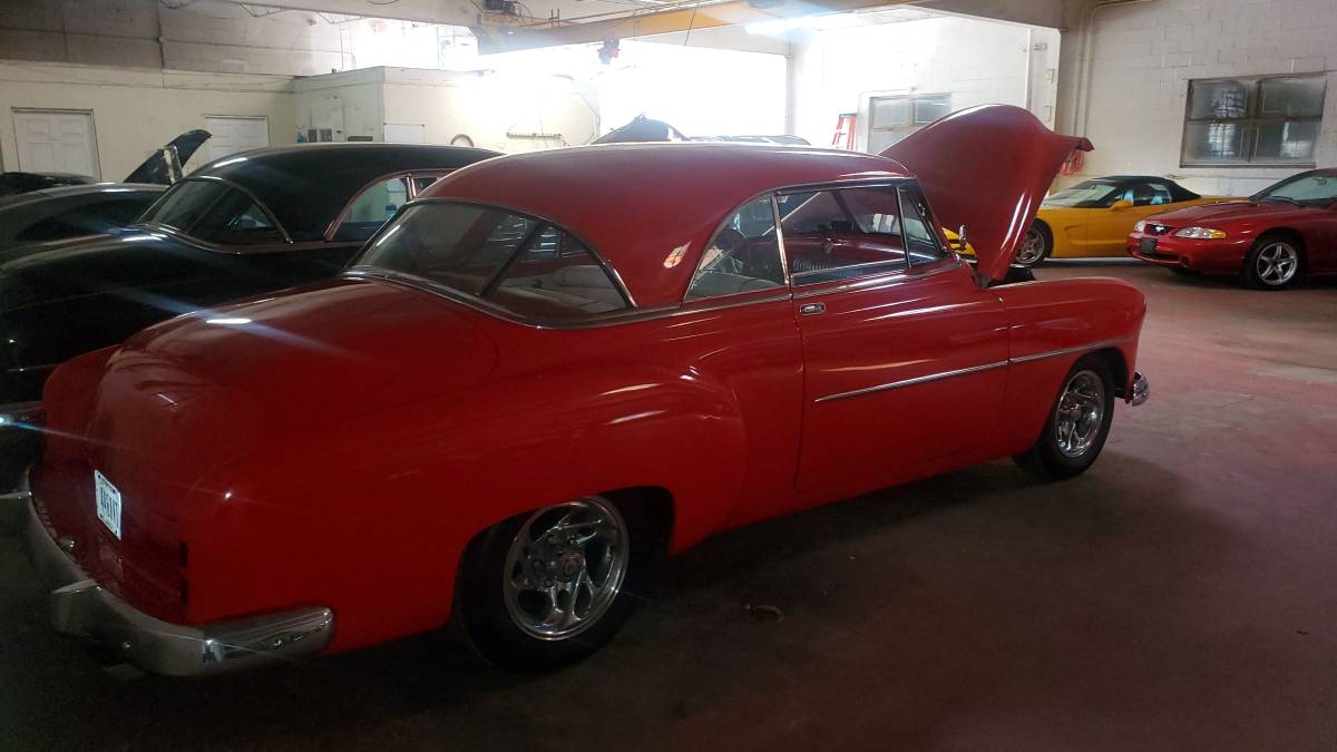 Chevrolet-bel-air-1952-red