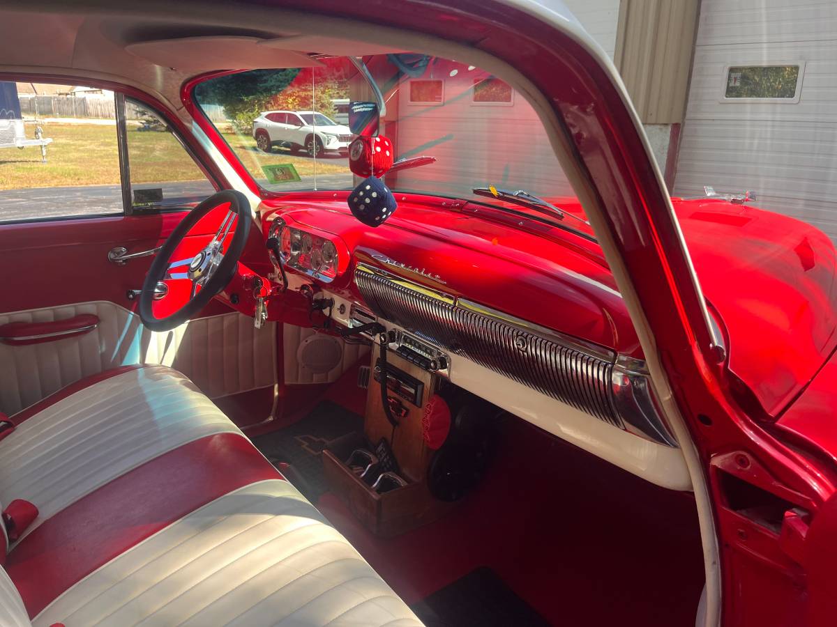 Chevrolet-bel-air-1954-red-14