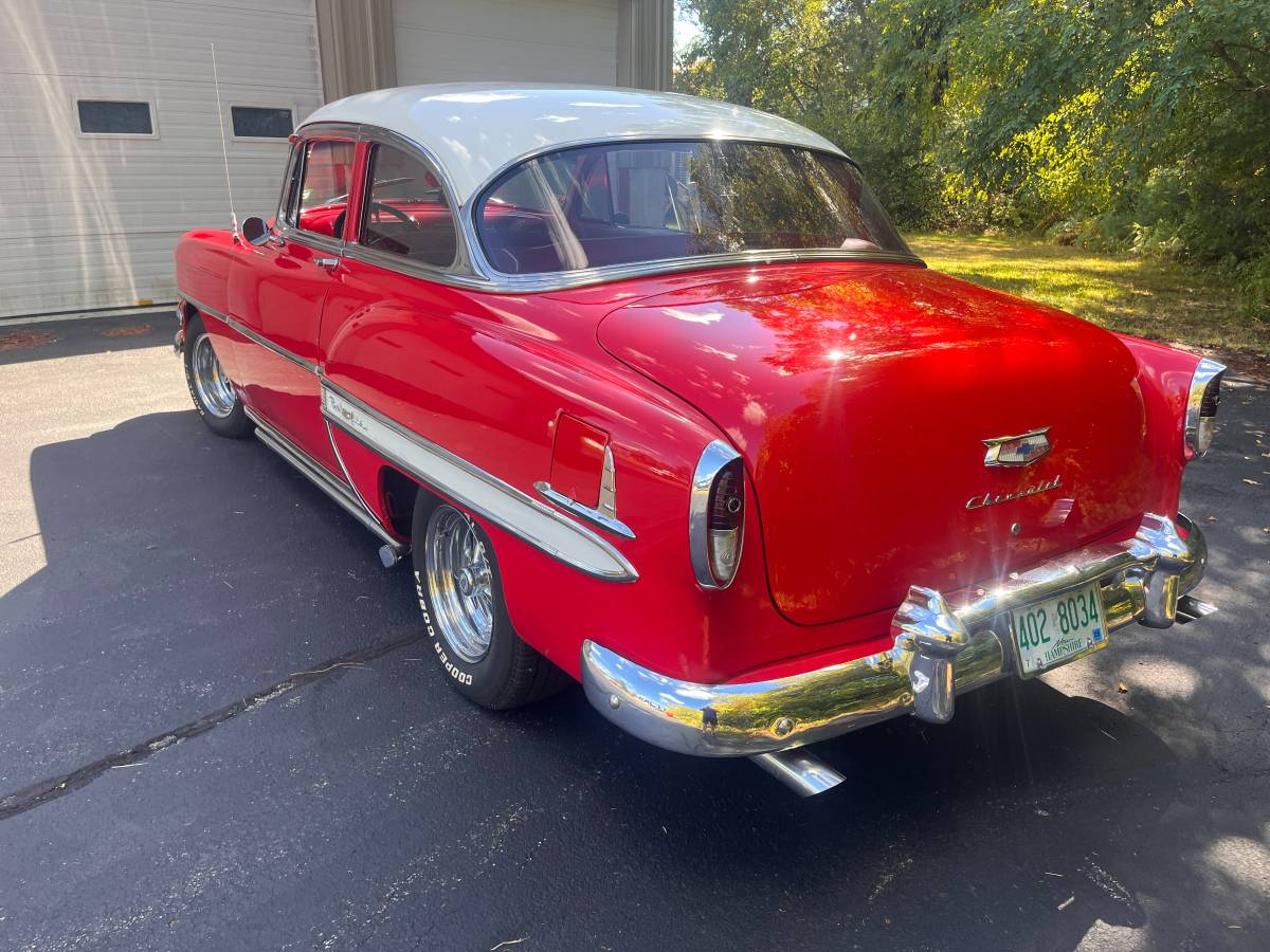 Chevrolet-bel-air-1954-red-18