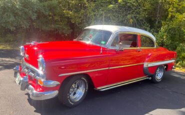 Chevrolet-bel-air-1954-red