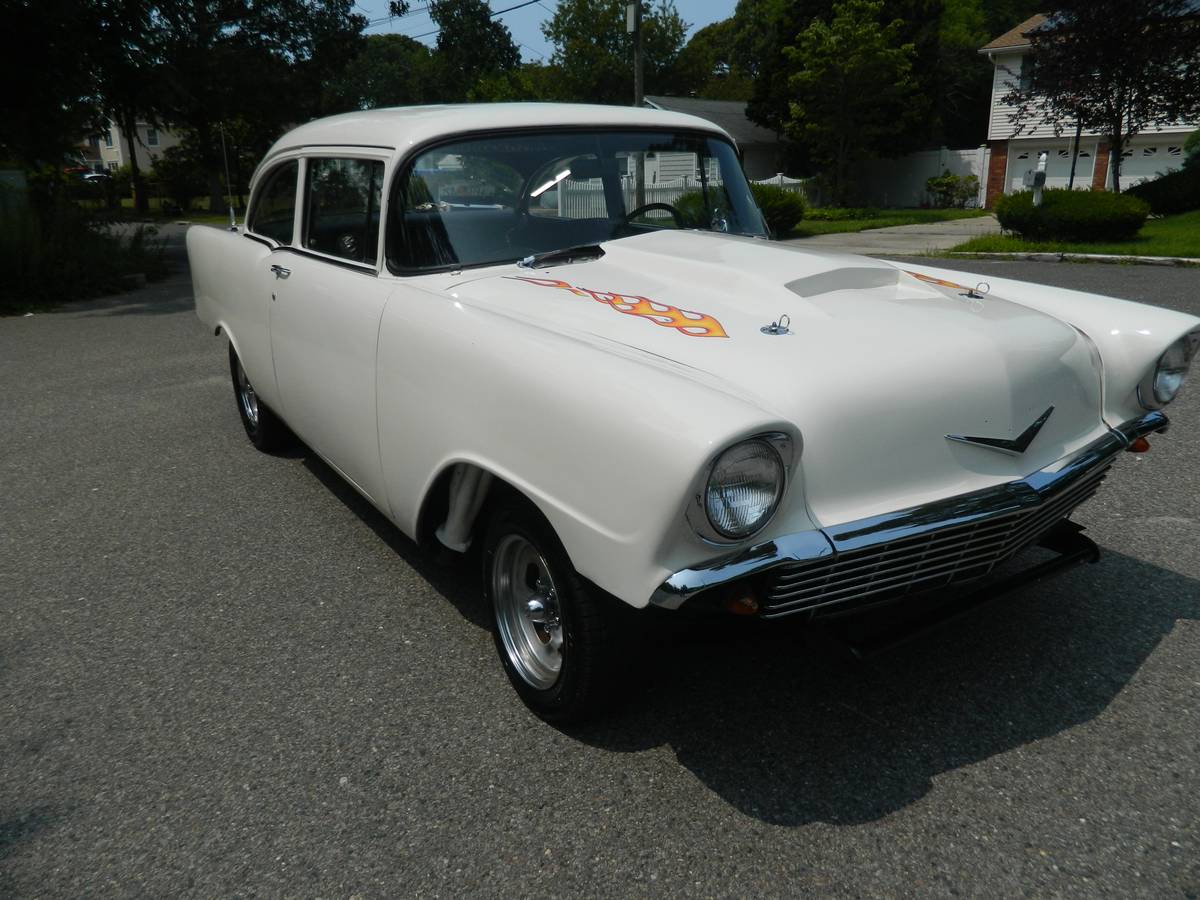 Chevrolet-bel-air-1956-white-15