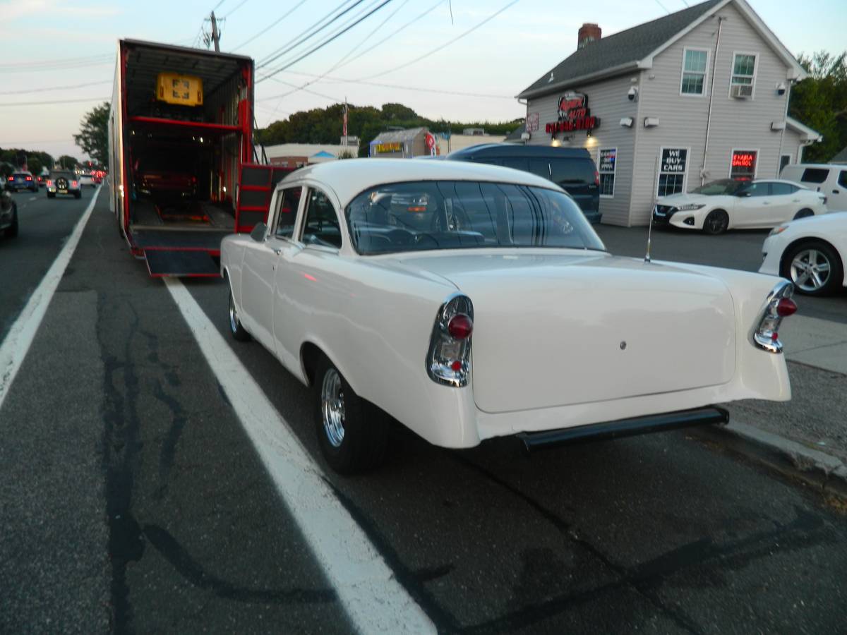 Chevrolet-bel-air-1956-white-3