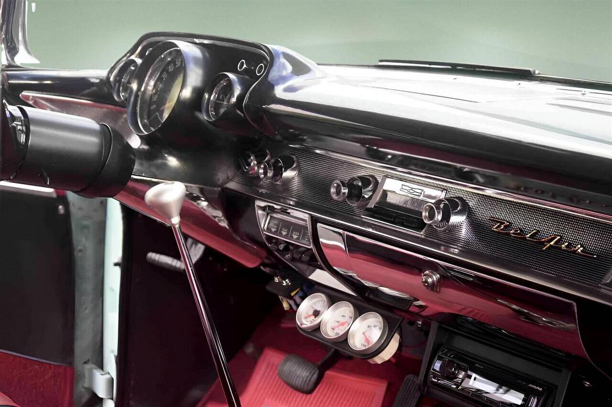 Chevrolet-bel-air-1957-green-19