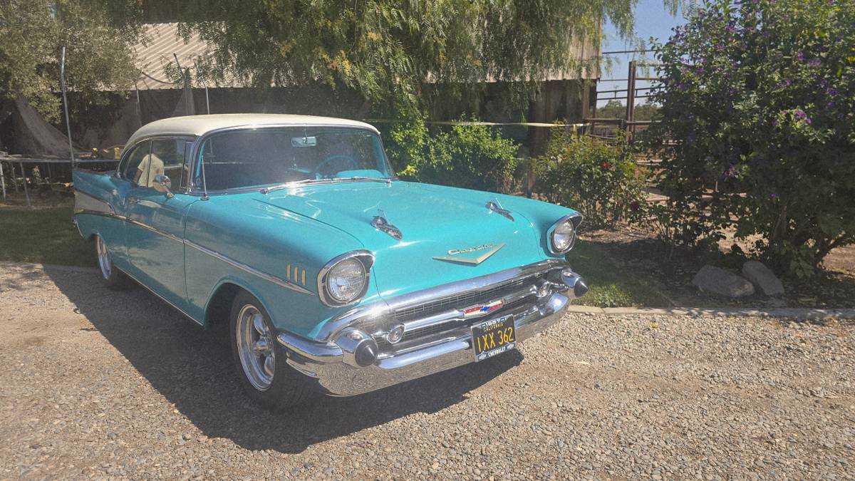 Chevrolet-bel-air-1957-green-3