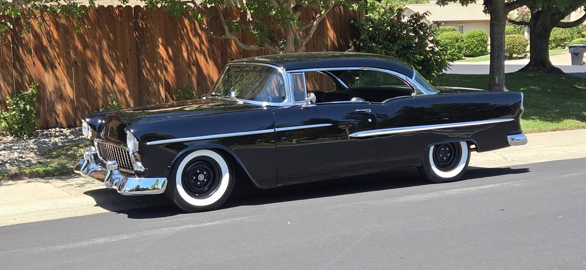 Chevrolet-bel-air-hardtop-1955-black-4