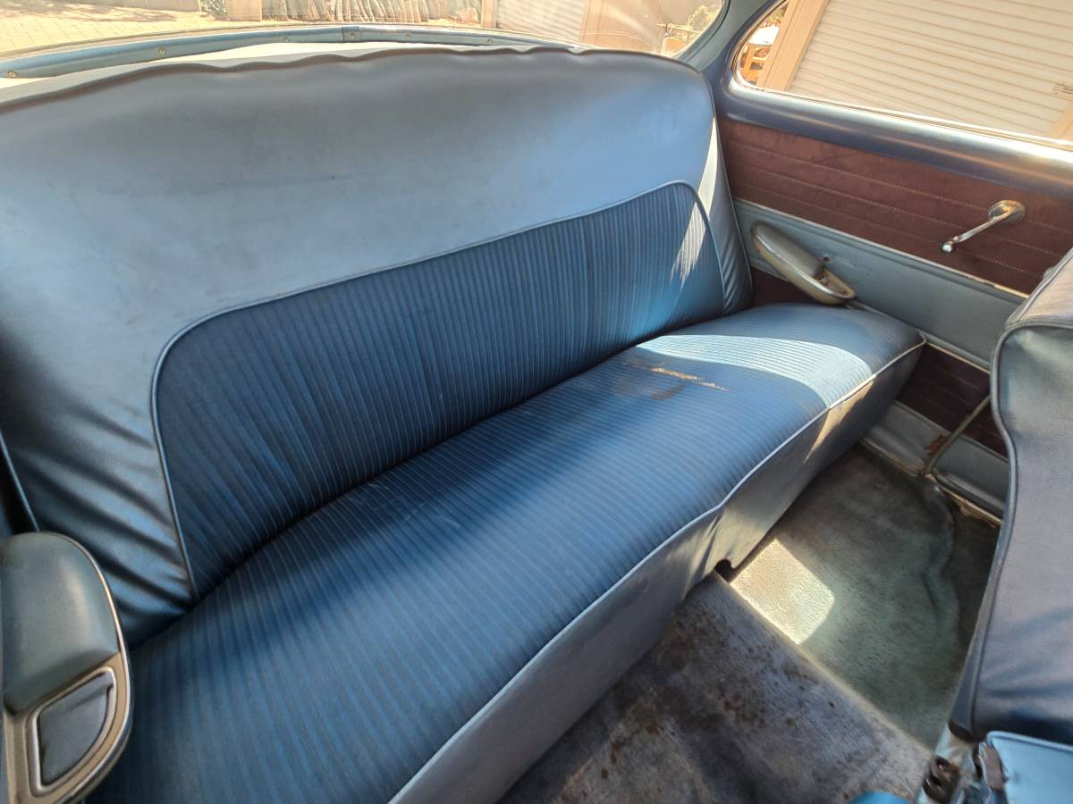 Chevrolet-belair-1954-blue-12