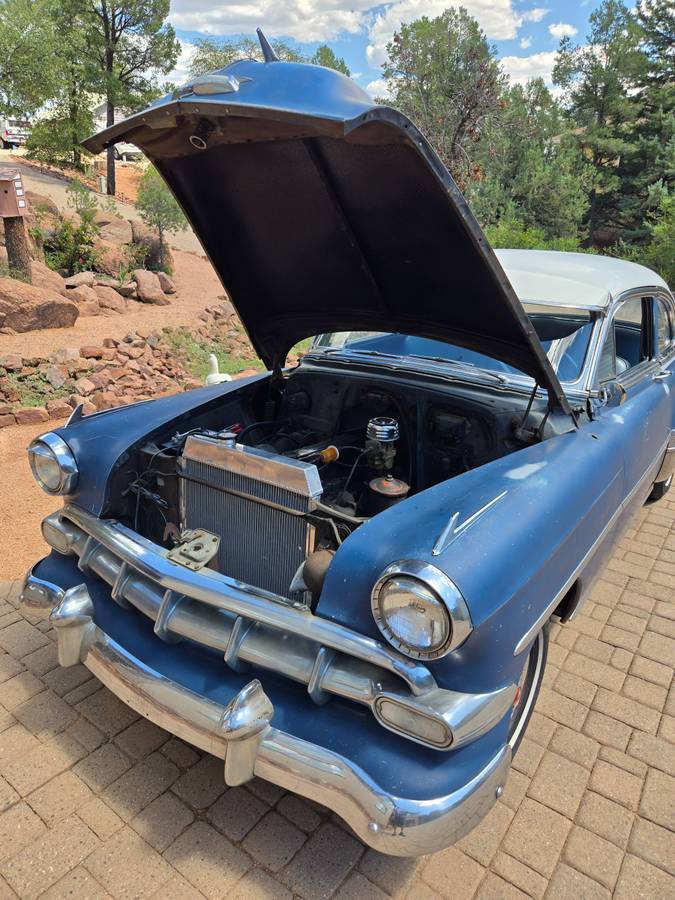 Chevrolet-belair-1954-blue-16